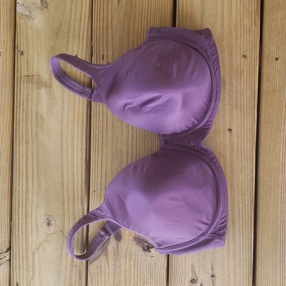 Playtex full coverage underworld bra size 42D - Picture 1 of 11